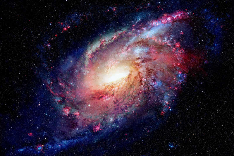 银河系里的旋涡星系和星云
