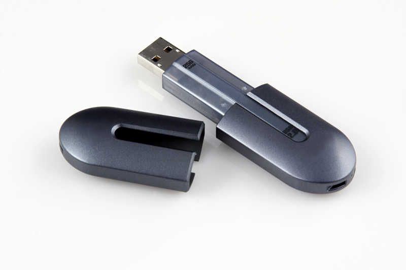 小巧便携的USB