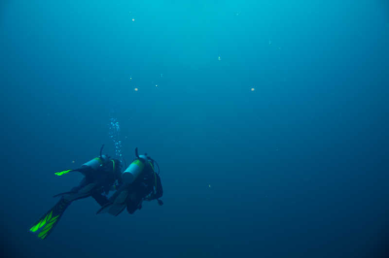 深海潜水员