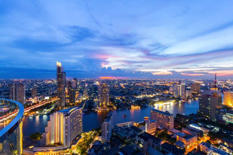 曼谷市的城市夜景