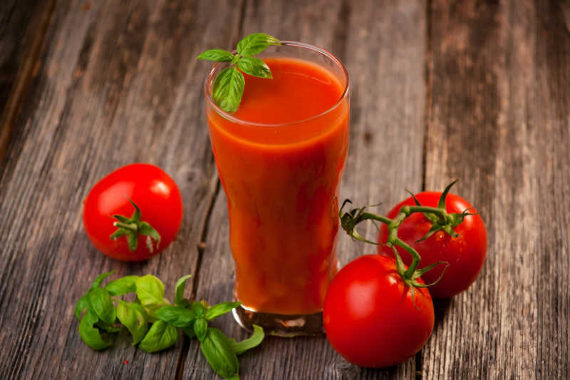 番茄汁是以番茄制成的果汁