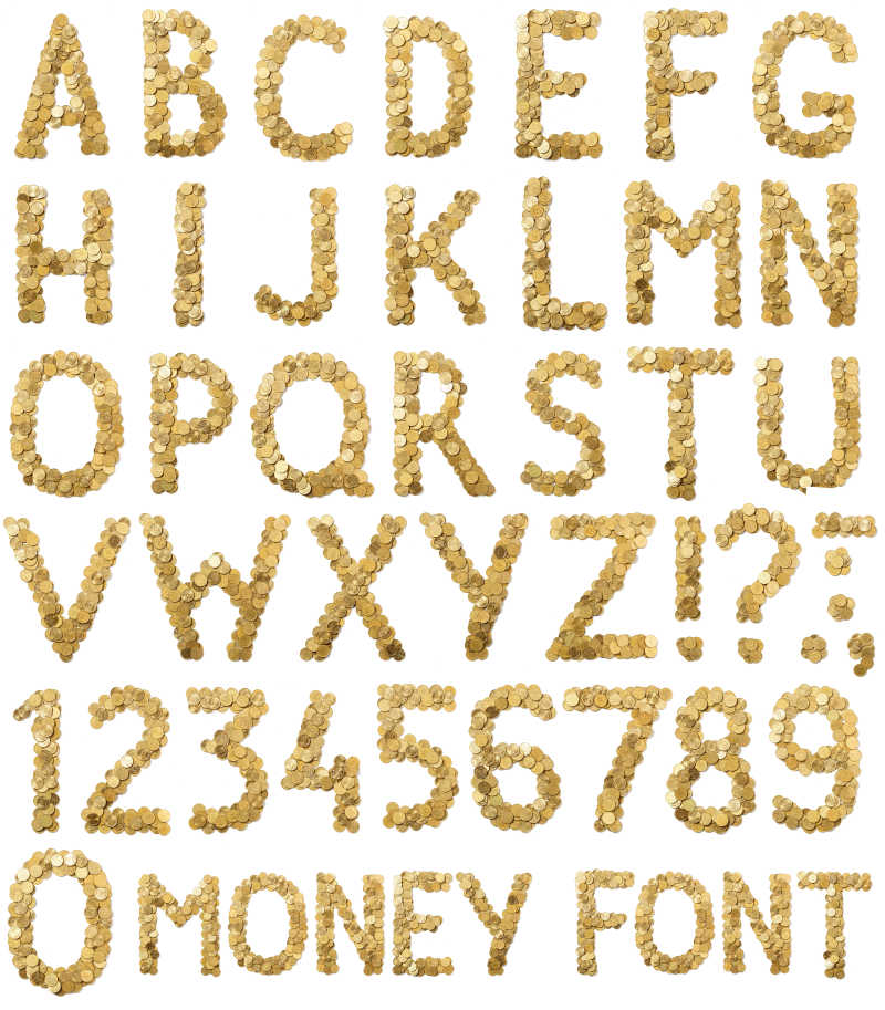 白色背景下用钱币堆积的字母和数字