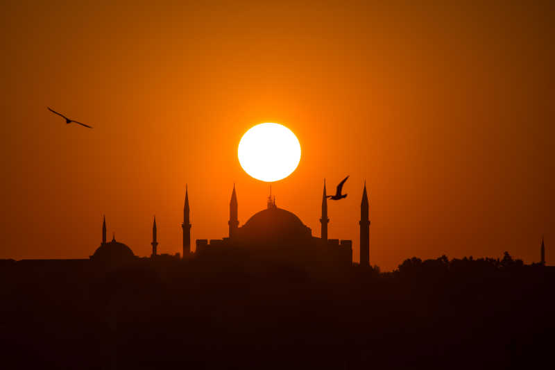 夕阳下的清真寺