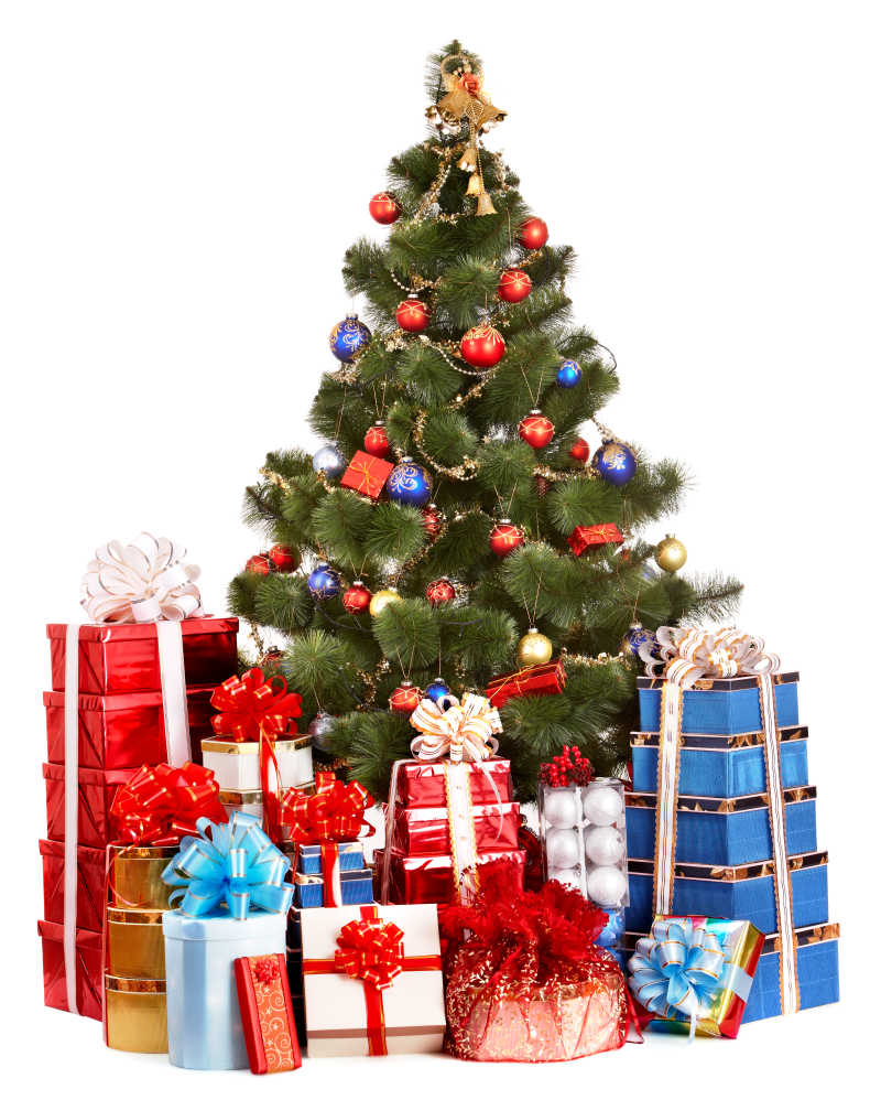 白色背景下的圣诞树和礼物盒