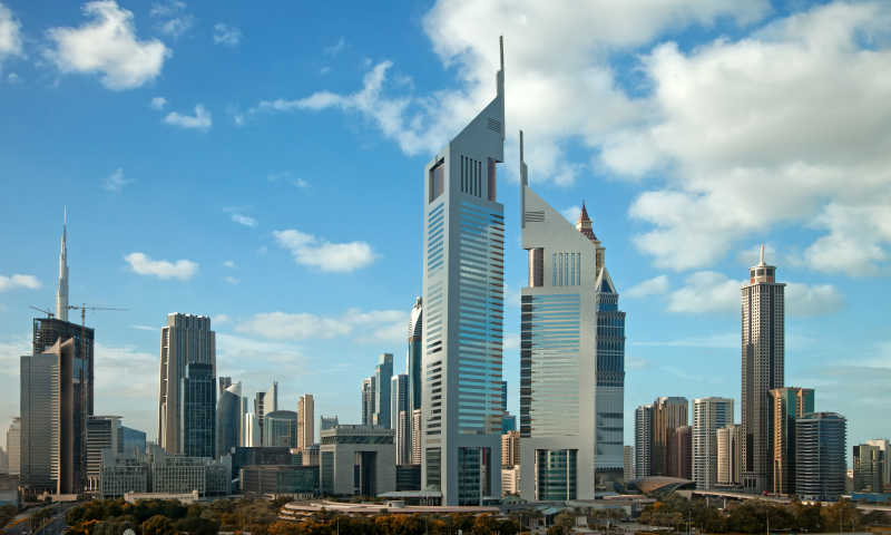 迪拜高大的摩天大楼