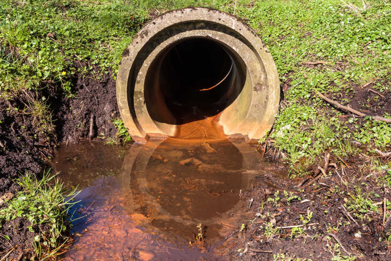 排放污水的下水道