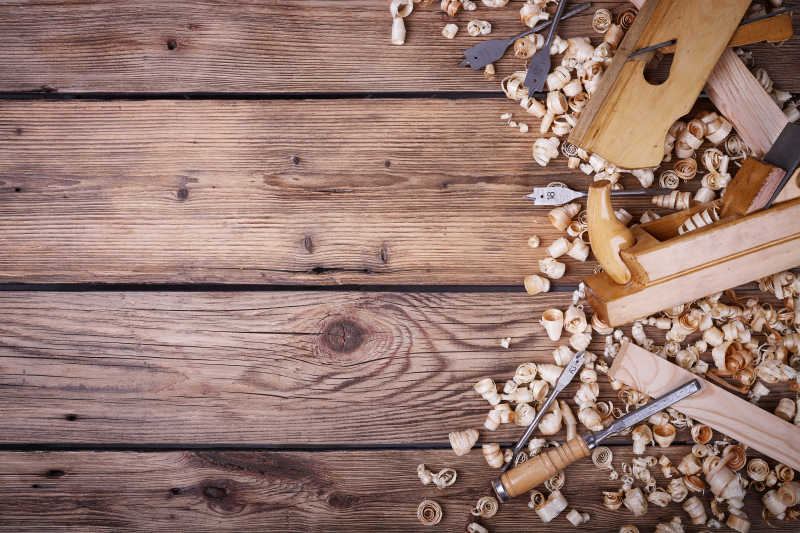 木工成套工具和锯木屑