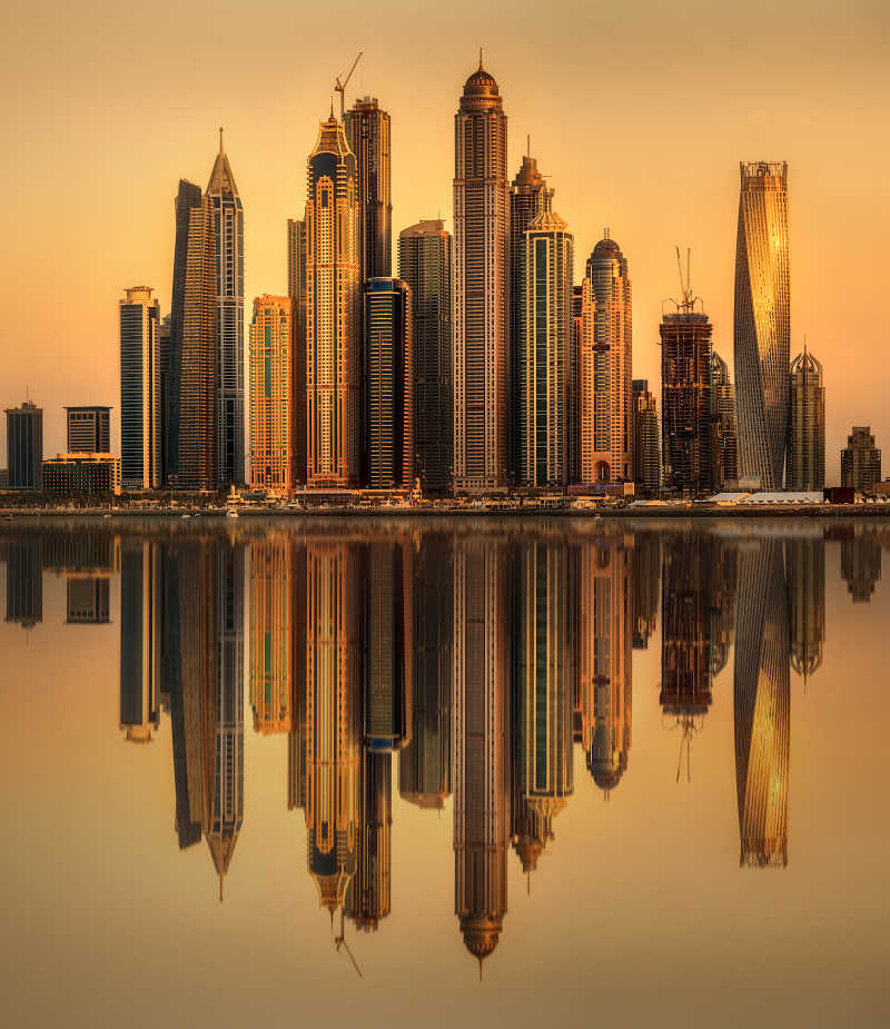迪拜的滨海湾建筑