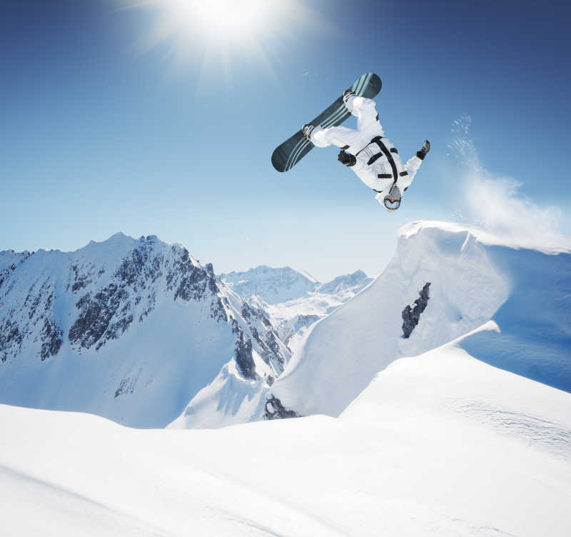 高难度滑雪跳