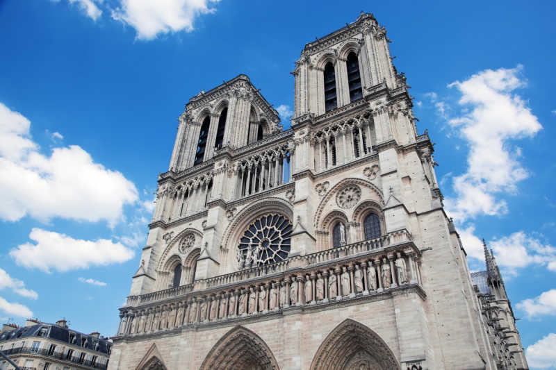 法国巴黎圣母大教堂