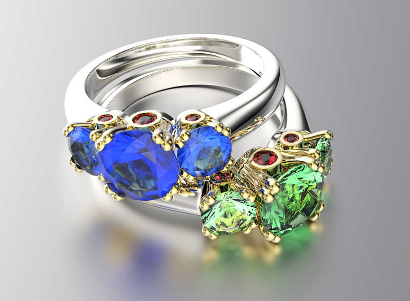 绿色和蓝色的钻石戒指