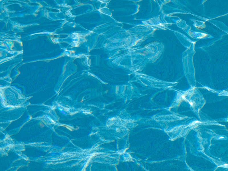 阳光充足的蓝色游泳池水