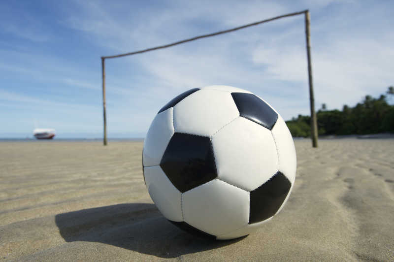 巴西沙滩上的足球