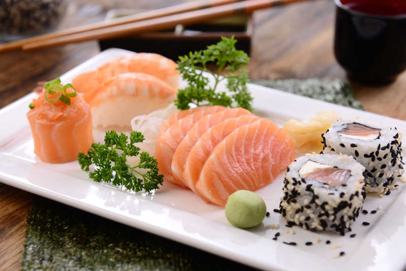 鲑鱼寿司
