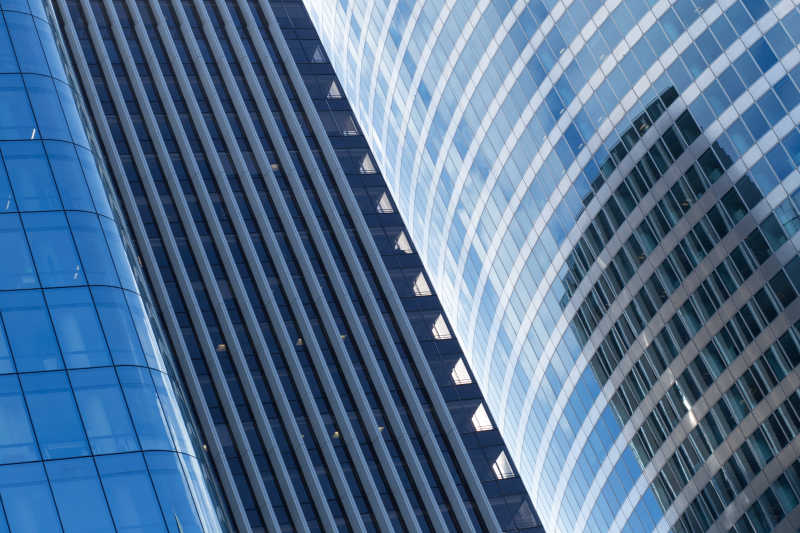 现代建筑的玻璃立面