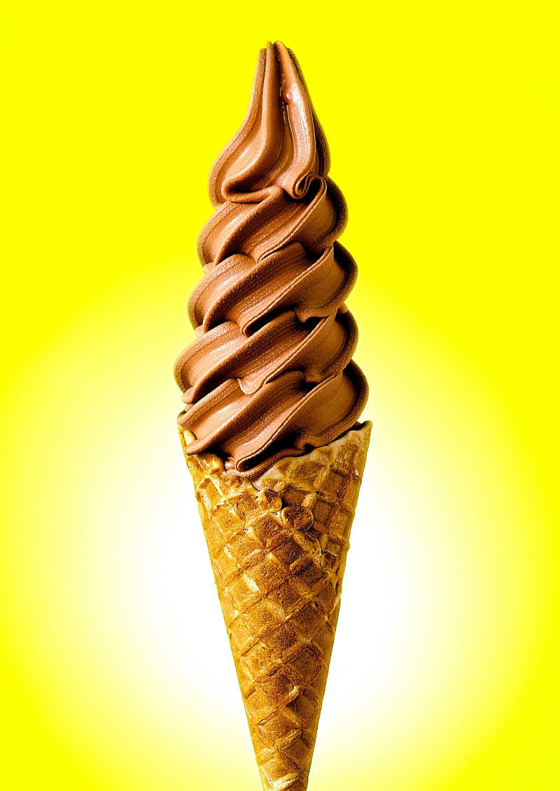 一个巧克力冰淇淋