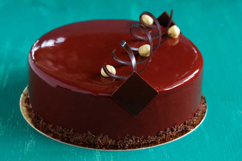 精致小巧的巧克力蛋糕