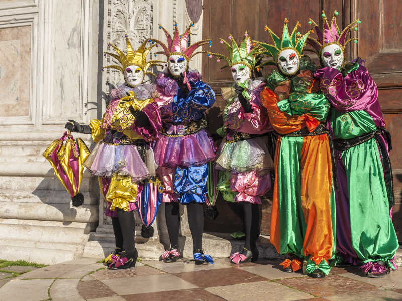 威尼斯狂欢节的面具