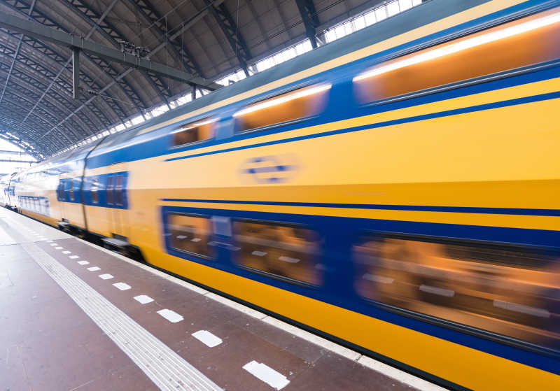 阿姆斯特丹中央火车站快速列车
