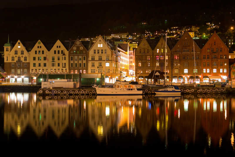 挪威卑尔根夜景