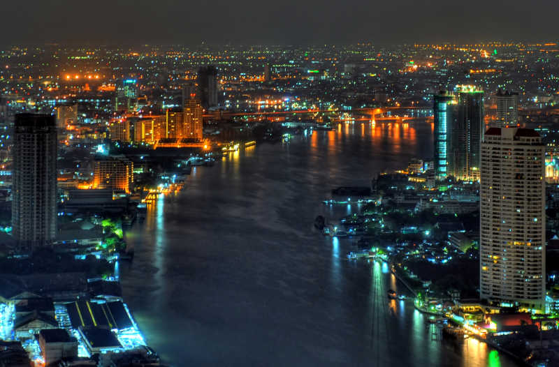 曼谷城市的美丽夜晚