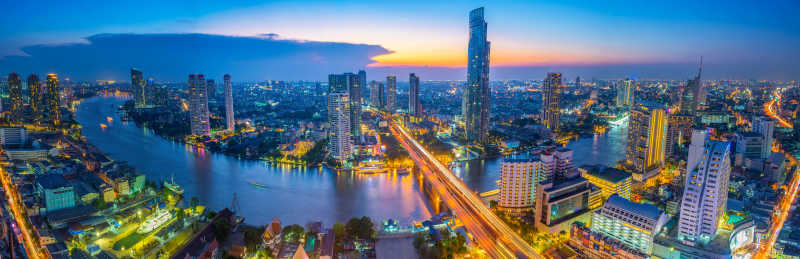 曼谷城市的夜景