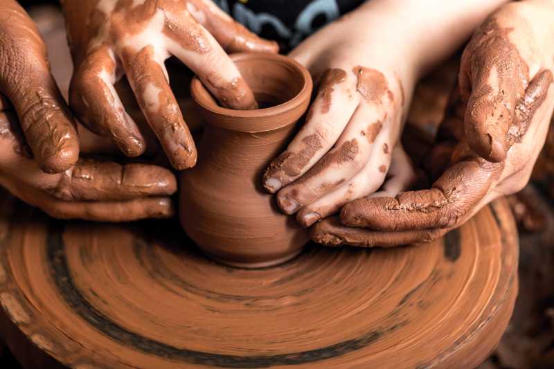 手工制作的陶瓷的传承