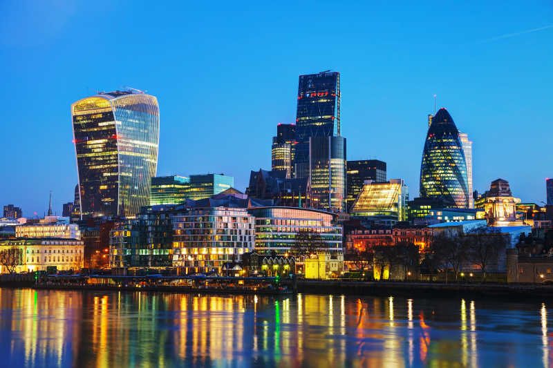 伦敦市金融区夜景