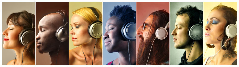戴着耳机听音乐的不同人种的人们表情拼贴