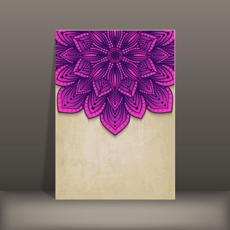 有紫色装饰花纹的矢量卡纸