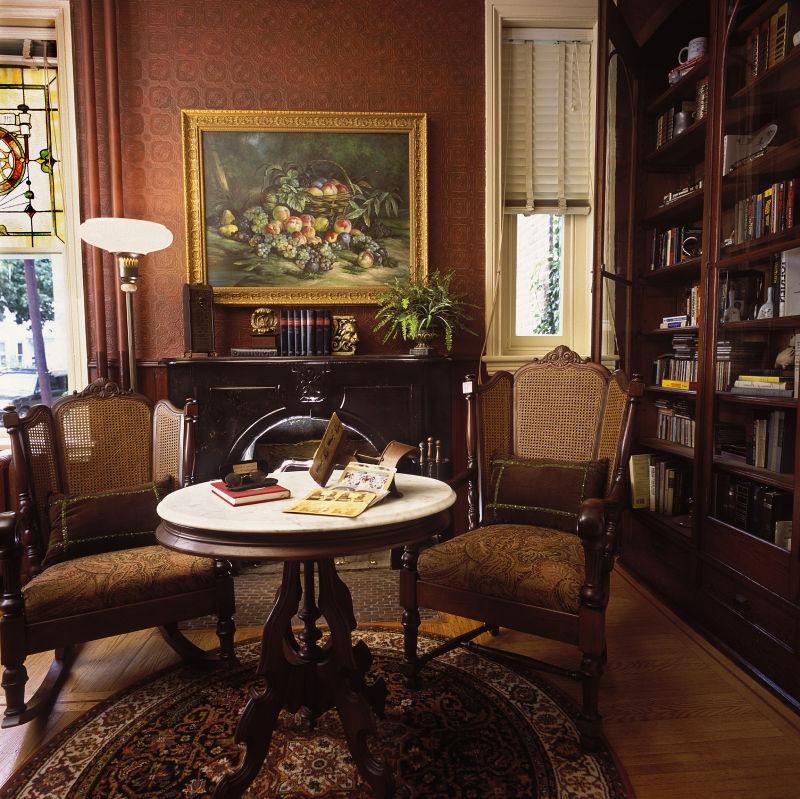 复古的书房内部装修效果