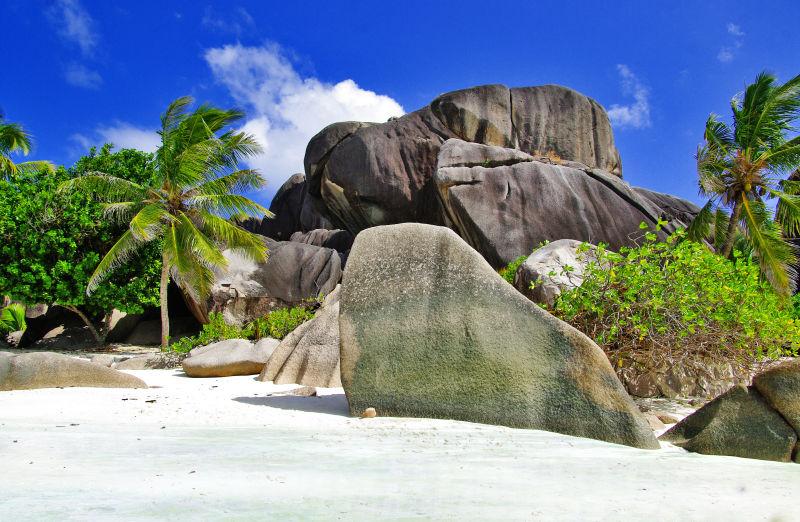 塞舌尔独特花岗岩岩石海滩