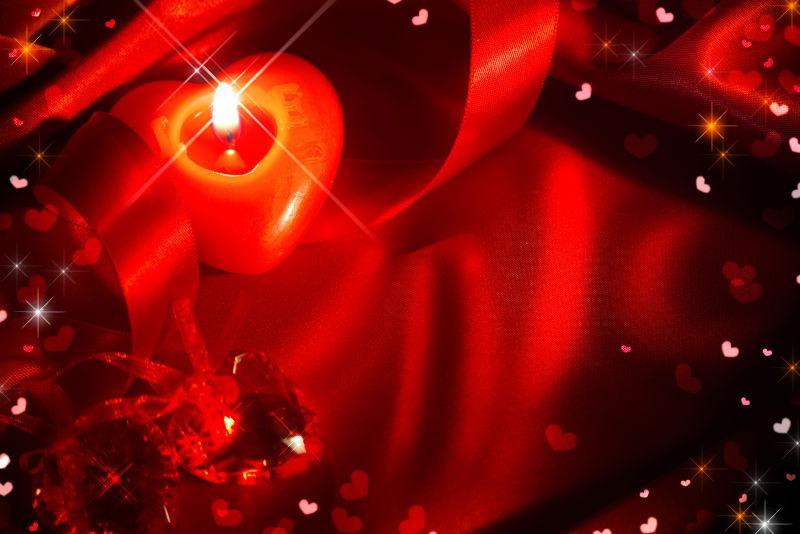 情人节框架设计与红色心形蜡烛