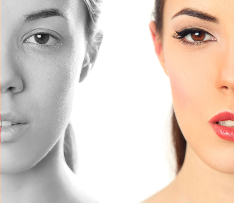 女人素颜与化妆后的区别