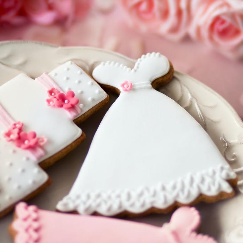 婚纱蛋糕造型小饼干