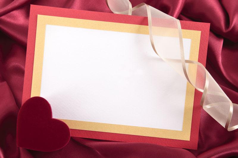 浪漫情人节卡片和美丽的丝带