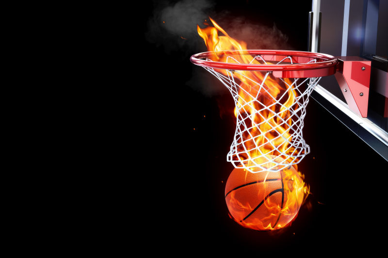 燃烧的篮球的投进篮筐
