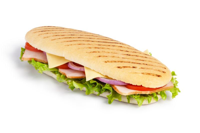 白色背景下美味的三明治