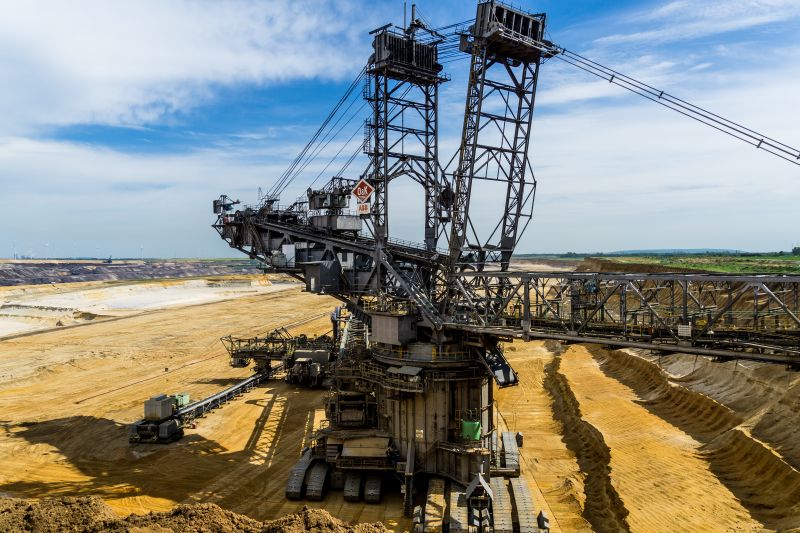 大型采矿机械