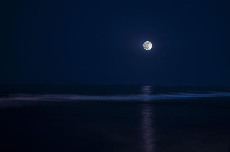 海上的明月