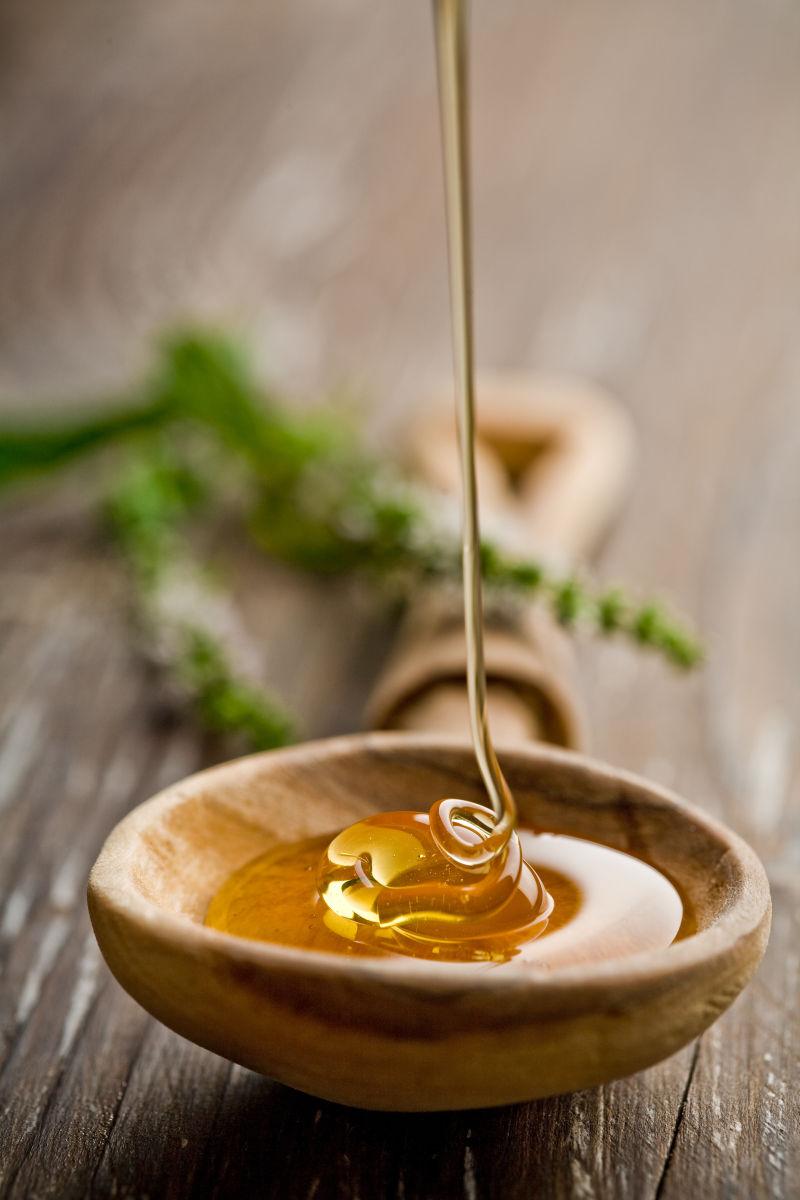 SPA温泉疗法用的蜂蜜