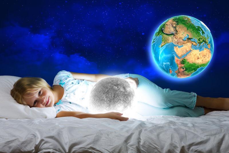 躺在床上的小女孩和她的星空梦想