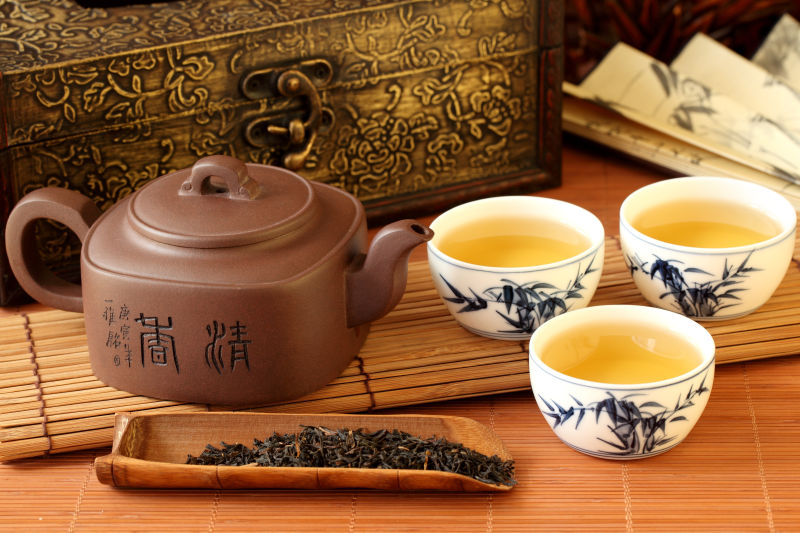 方形的中国茶壶