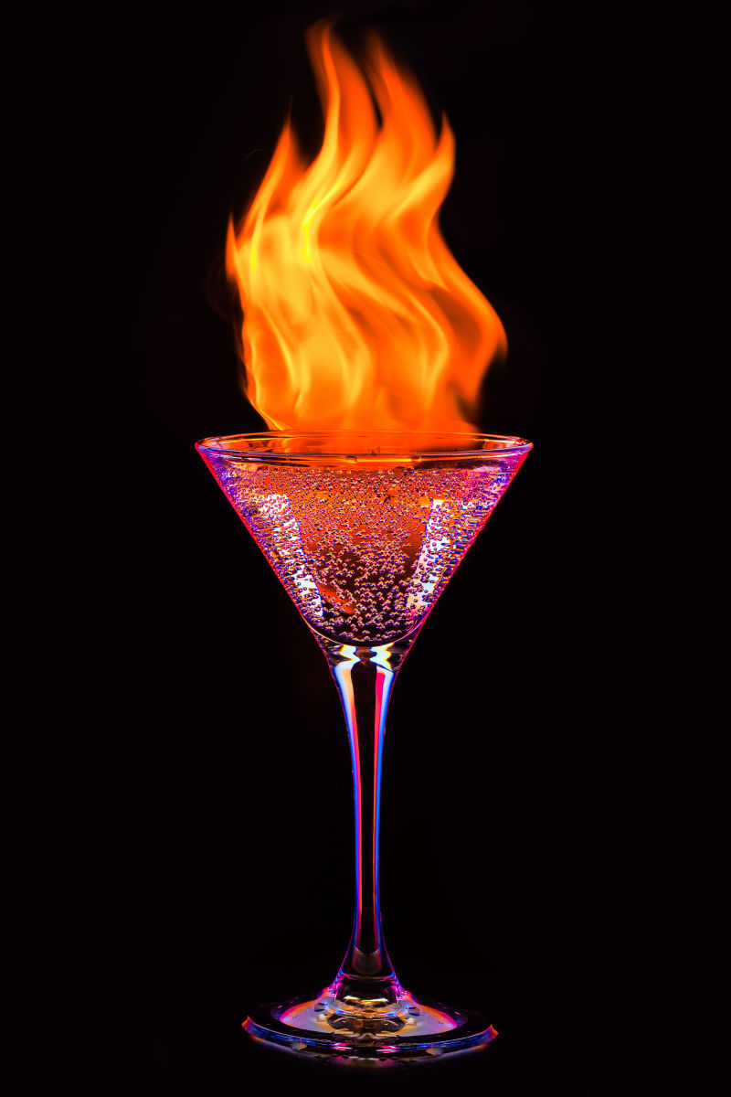 鸡尾酒与火焰