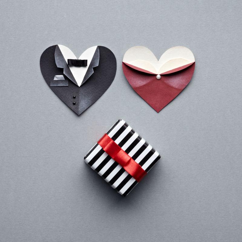 男性和女性的心脏形状与礼品盒
