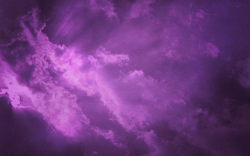 抽象紫色天空背景