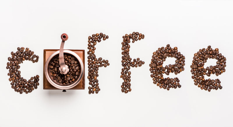 咖啡豆研磨和字母