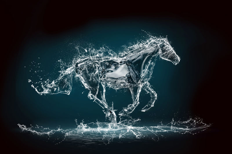蓝色背景中液体形成的马