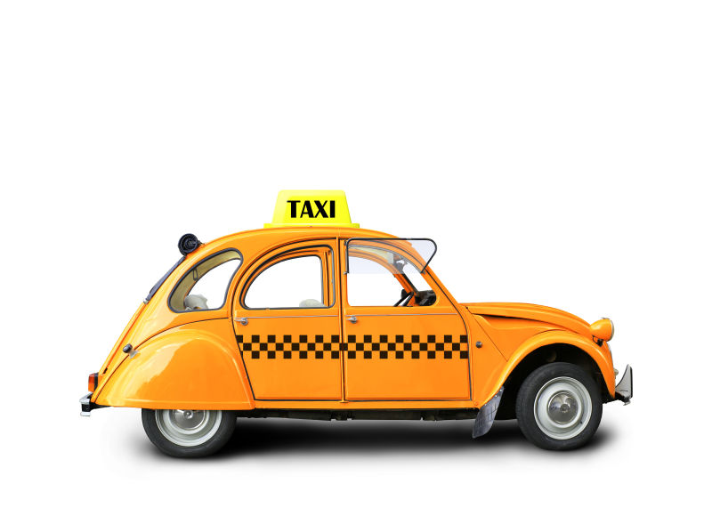白色背景下的复古橙色出租车