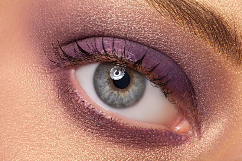 眼妆特写-非常漂亮的眼睛-为眼睛做化妆品广告